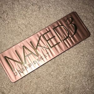 Naked 3 eyeshadow